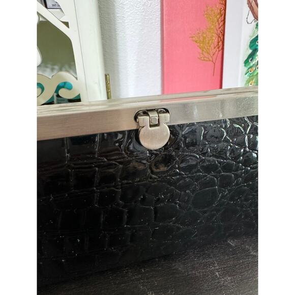 Wallet Clutch Black Faux Snakeskin ⬇️💲 - Picture 3 of 8